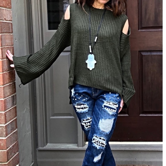 Sweaters - OLIVE GREEN FASHION! Paris cold shoulder sweater